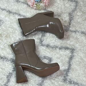 Torrid  wide Boots